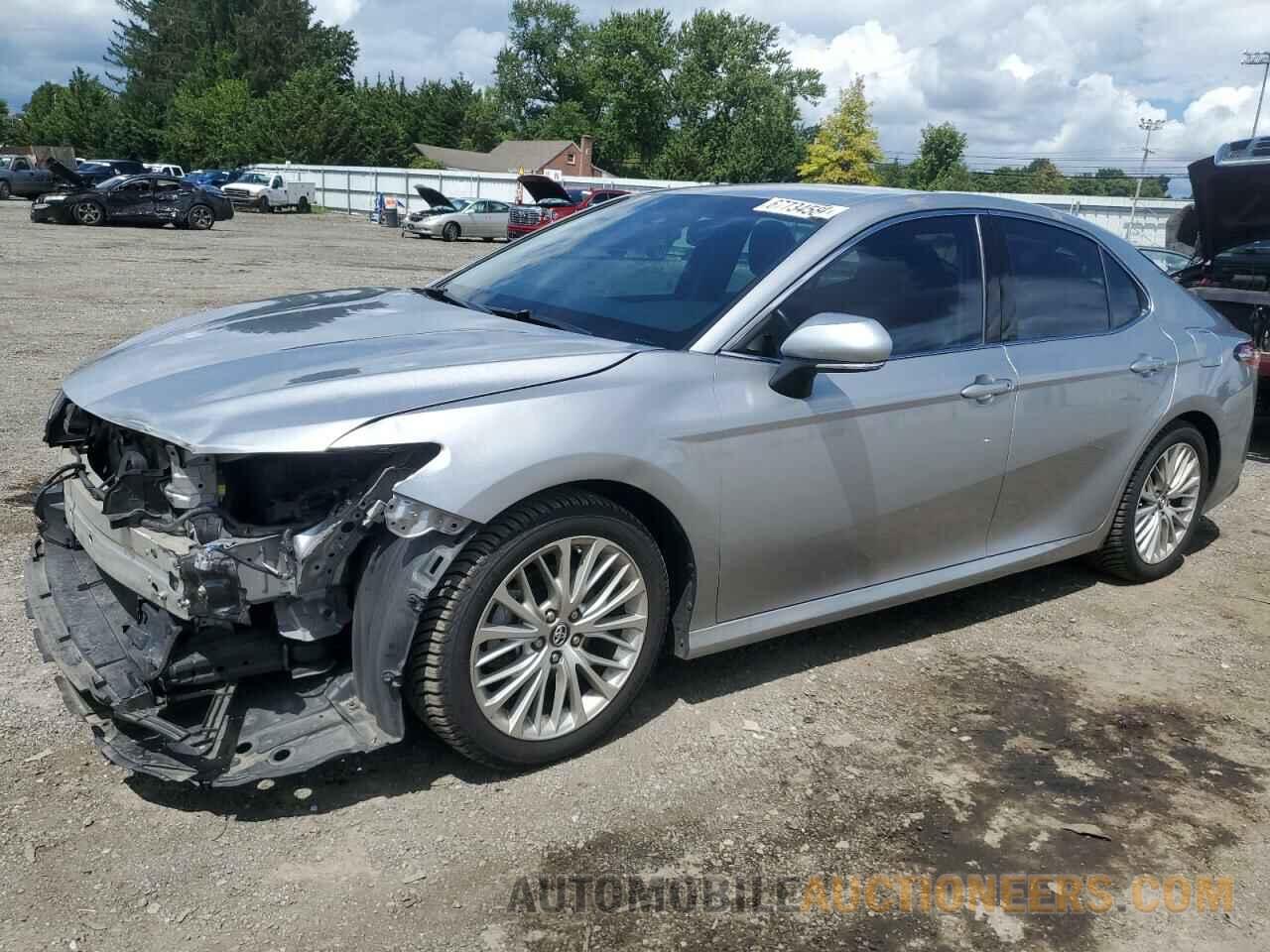 4T1B11HK5JU156350 TOYOTA CAMRY 2018