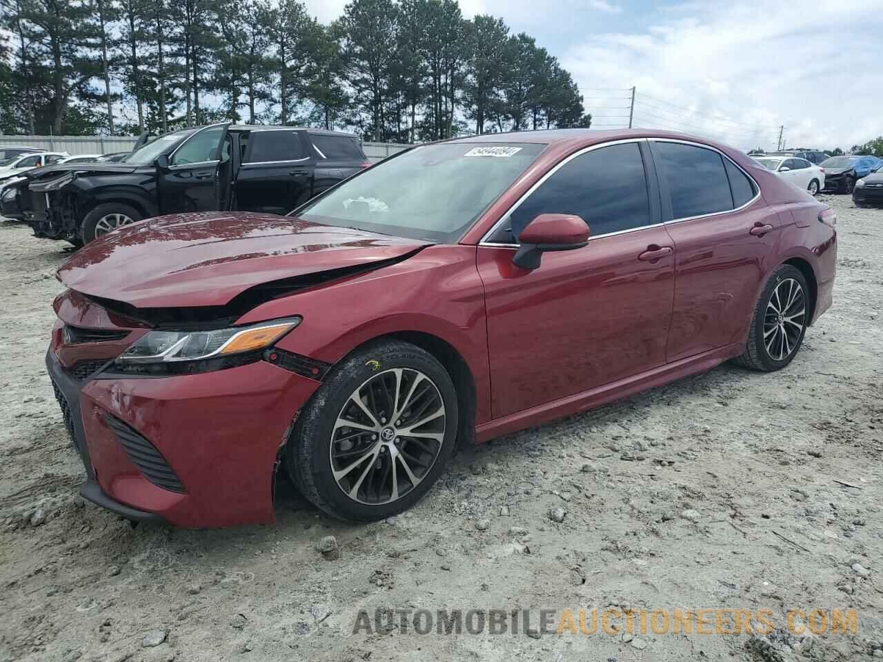 4T1B11HK5JU501179 TOYOTA CAMRY 2018