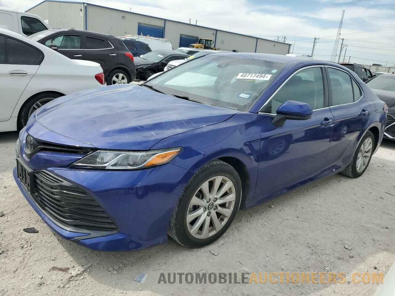 4T1B11HK5JU532738 TOYOTA CAMRY 2018