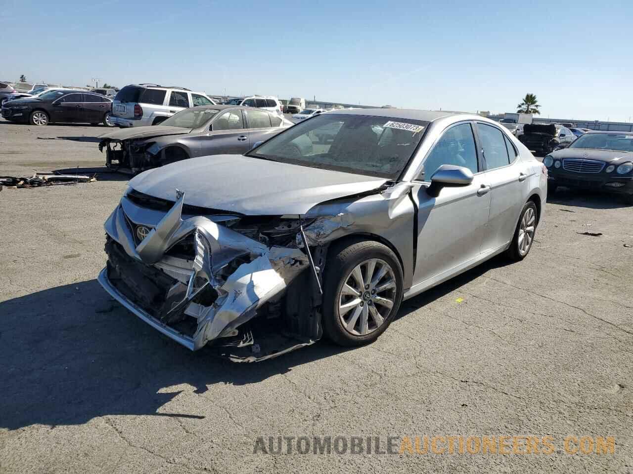 4T1B11HK5JU533484 TOYOTA CAMRY 2018