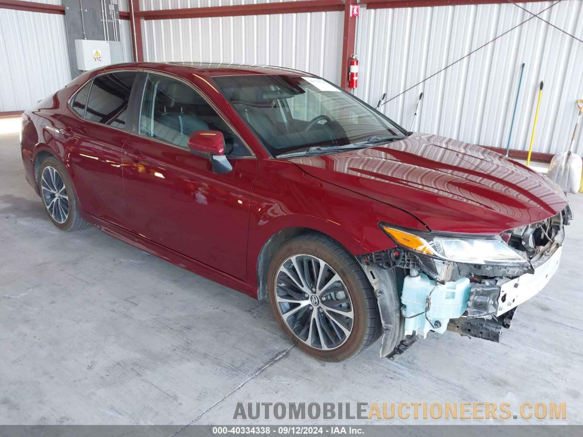 4T1B11HK5JU568543 TOYOTA CAMRY 2018