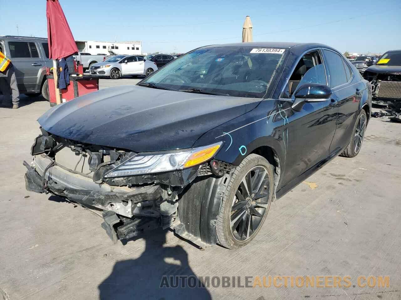 4T1B11HK5JU589814 TOYOTA CAMRY 2018