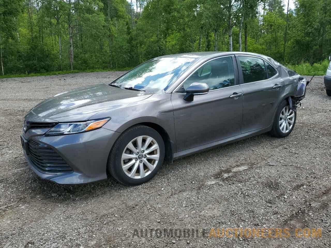 4T1B11HK5JU633844 TOYOTA CAMRY 2018