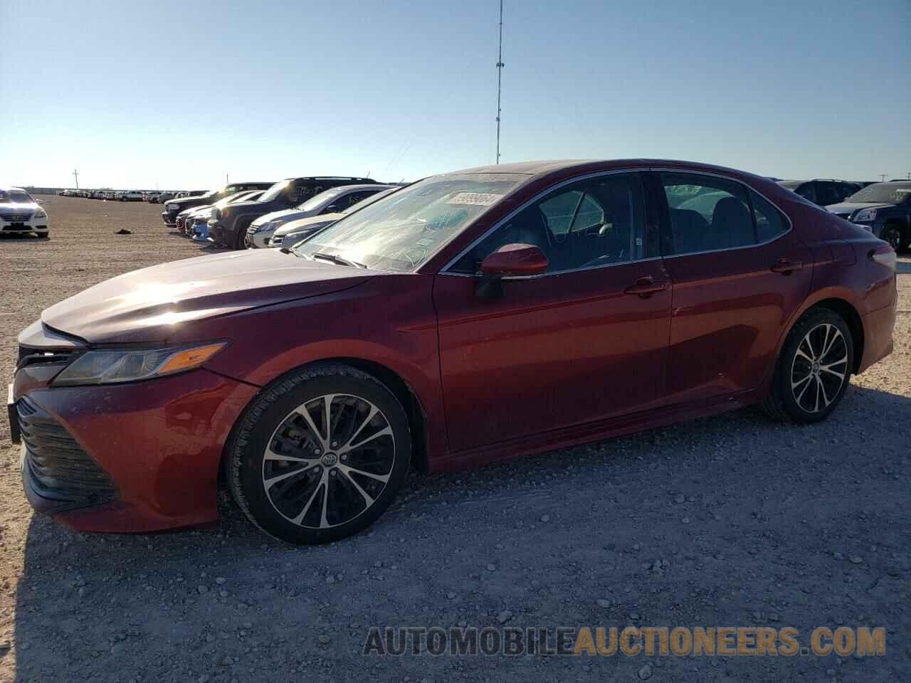 4T1B11HK5JU664639 TOYOTA CAMRY 2018