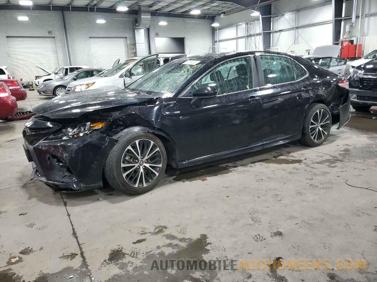 4T1B11HK5KU159671 TOYOTA CAMRY 2019