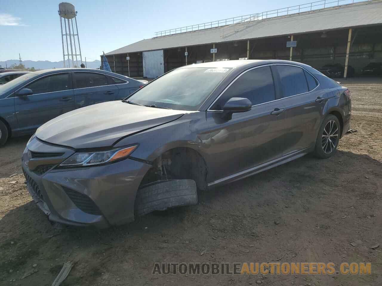 4T1B11HK5KU170055 TOYOTA CAMRY 2019