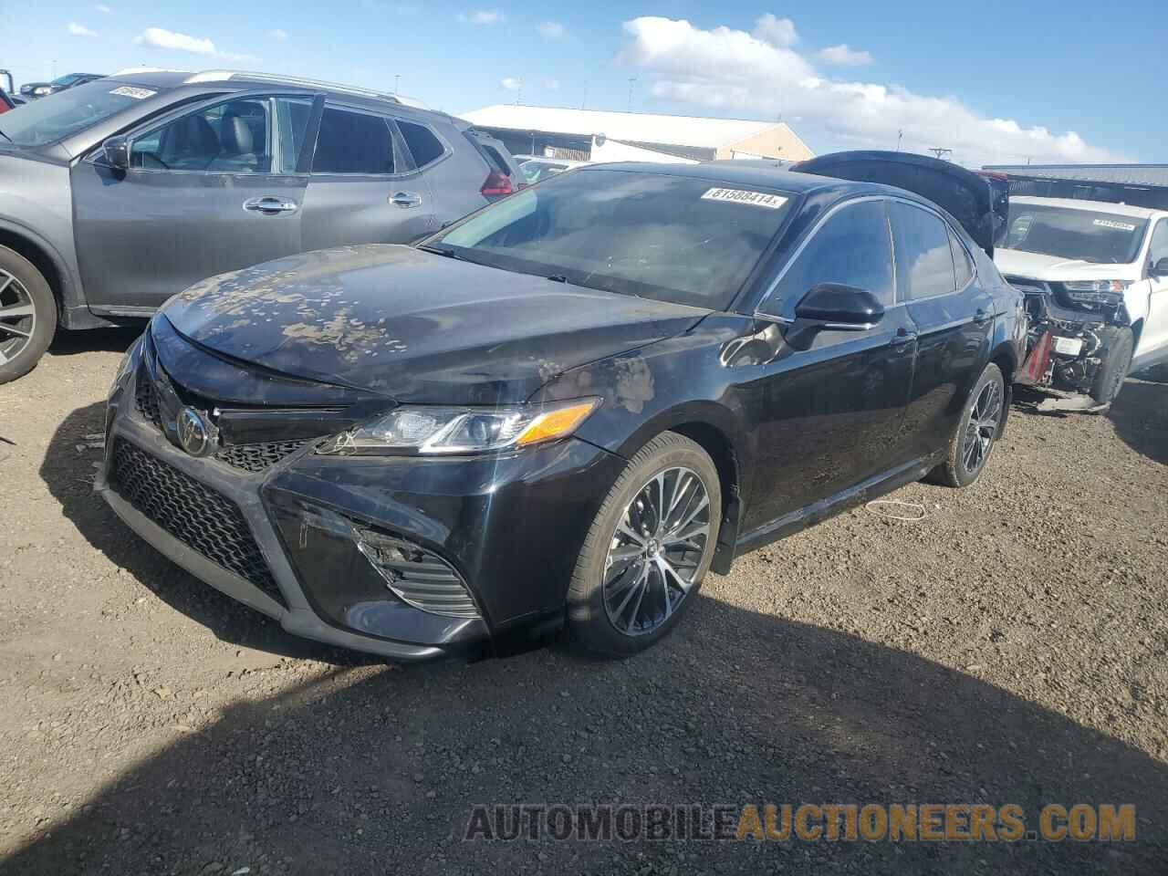 4T1B11HK5KU170217 TOYOTA CAMRY 2019