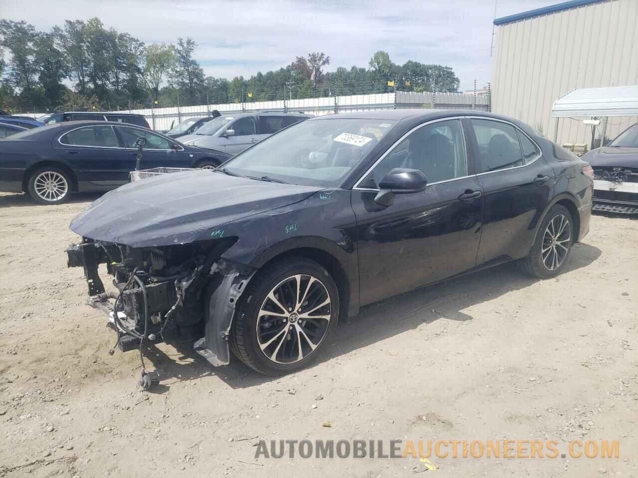 4T1B11HK5KU183209 TOYOTA CAMRY 2019