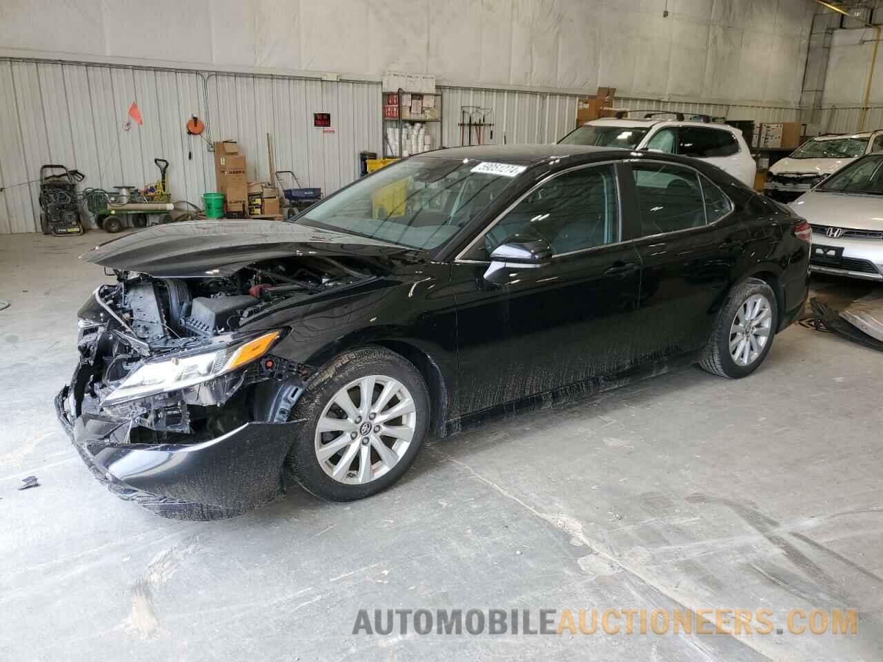 4T1B11HK5KU183775 TOYOTA CAMRY 2019