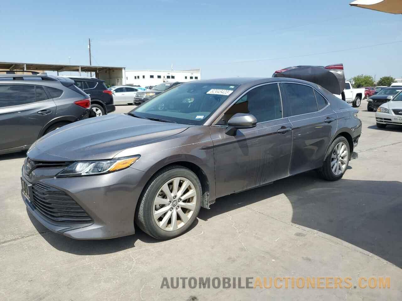 4T1B11HK5KU183954 TOYOTA CAMRY 2019