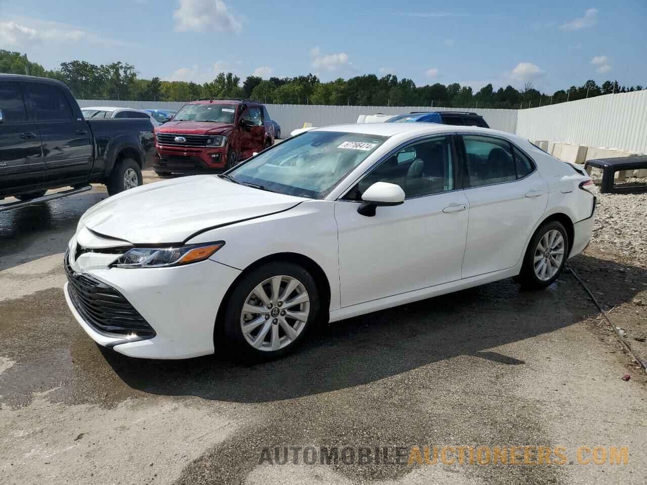 4T1B11HK5KU187681 TOYOTA CAMRY 2019