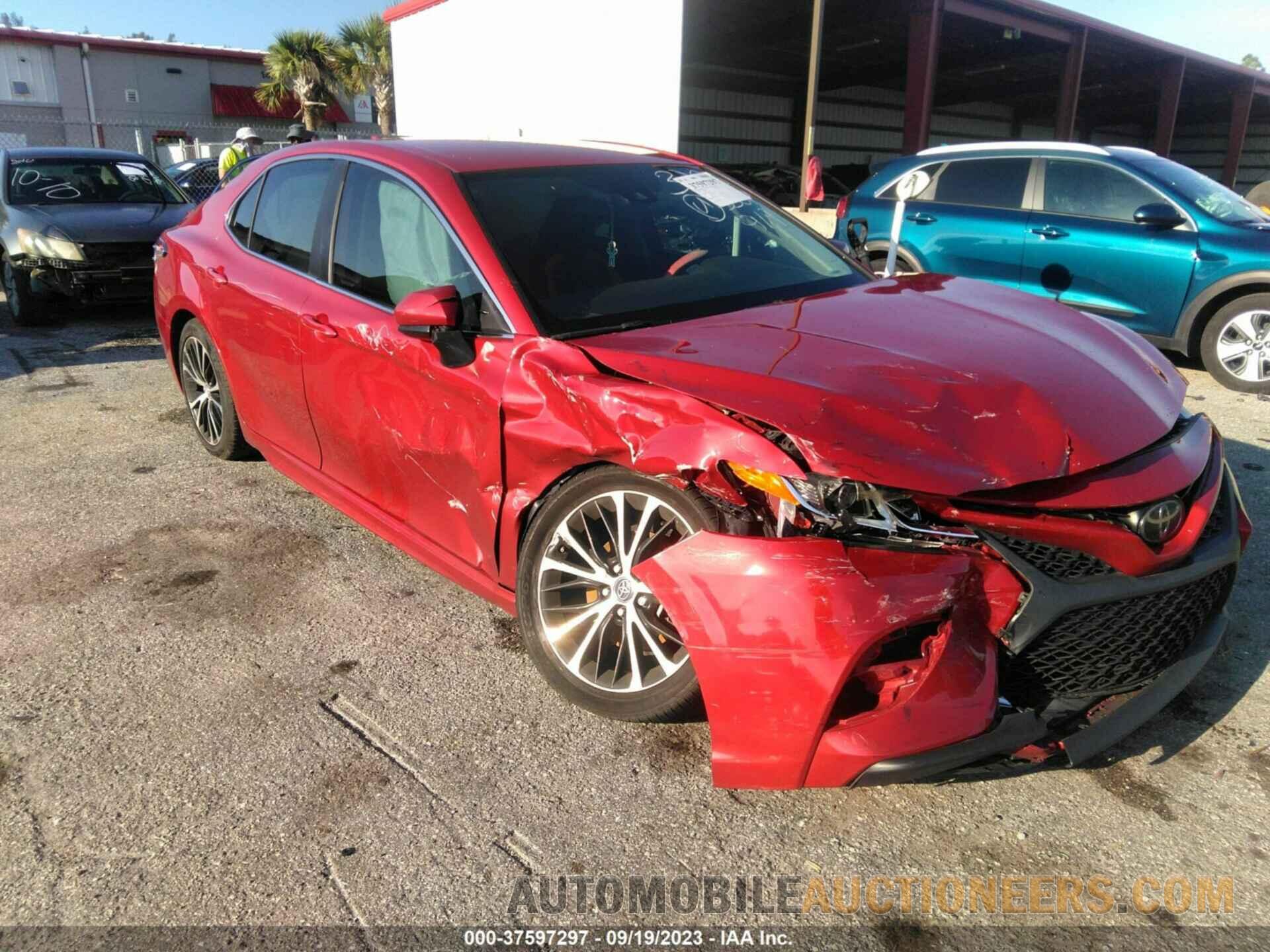 4T1B11HK5KU193268 TOYOTA CAMRY 2019