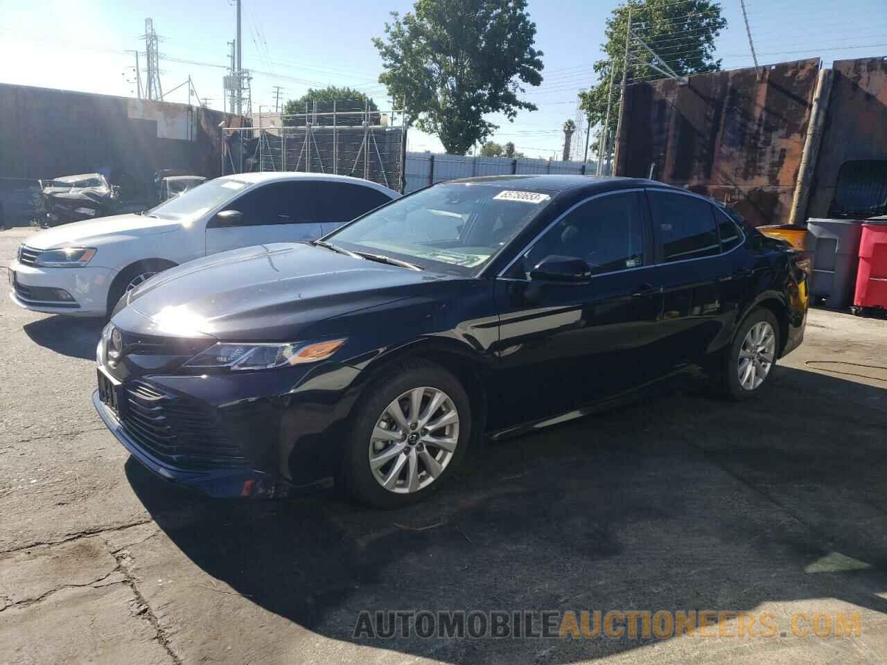 4T1B11HK5KU193707 TOYOTA CAMRY 2019