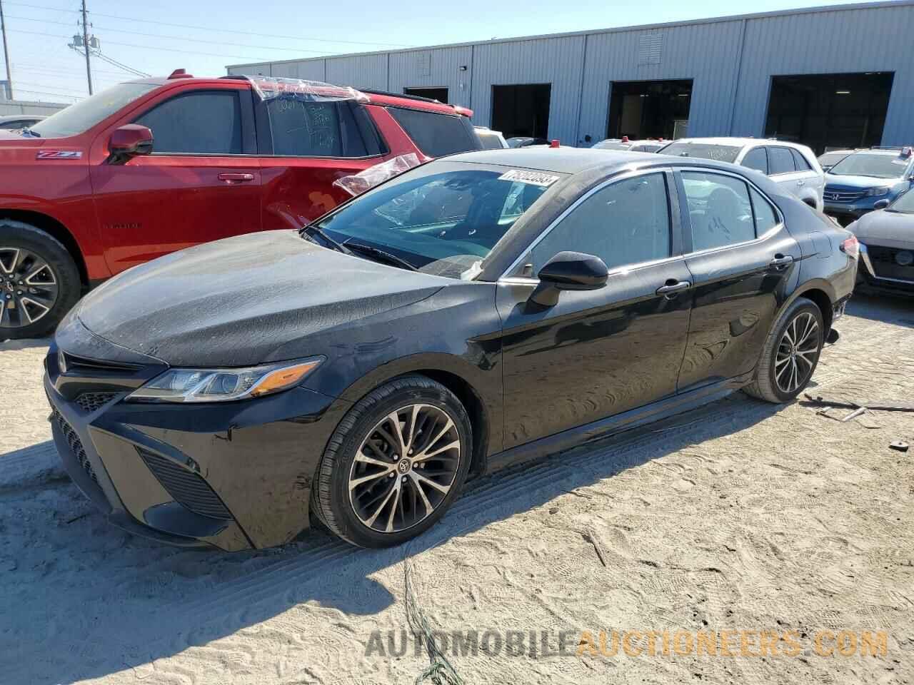 4T1B11HK5KU195117 TOYOTA CAMRY 2019