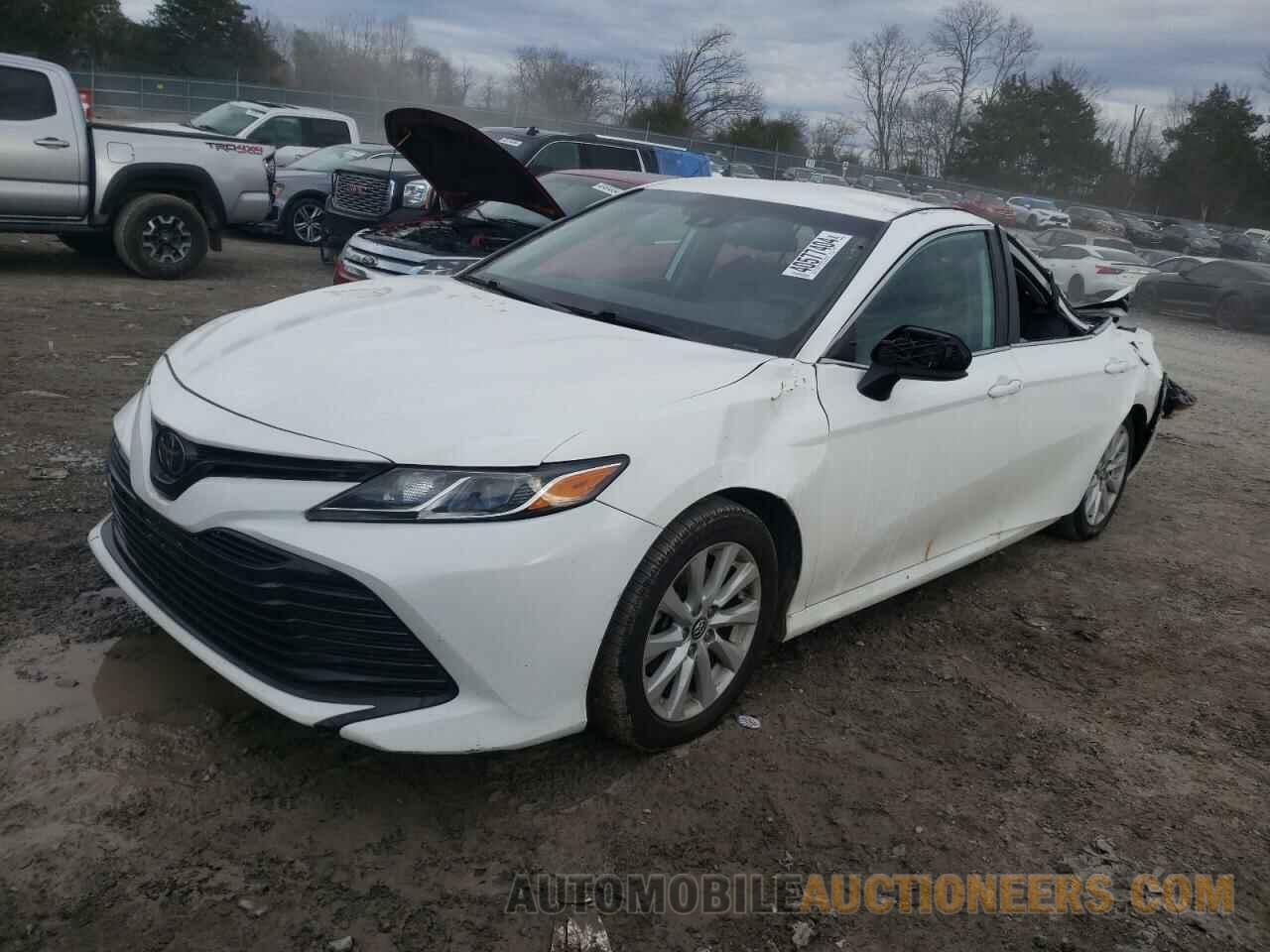 4T1B11HK5KU205435 TOYOTA CAMRY 2019