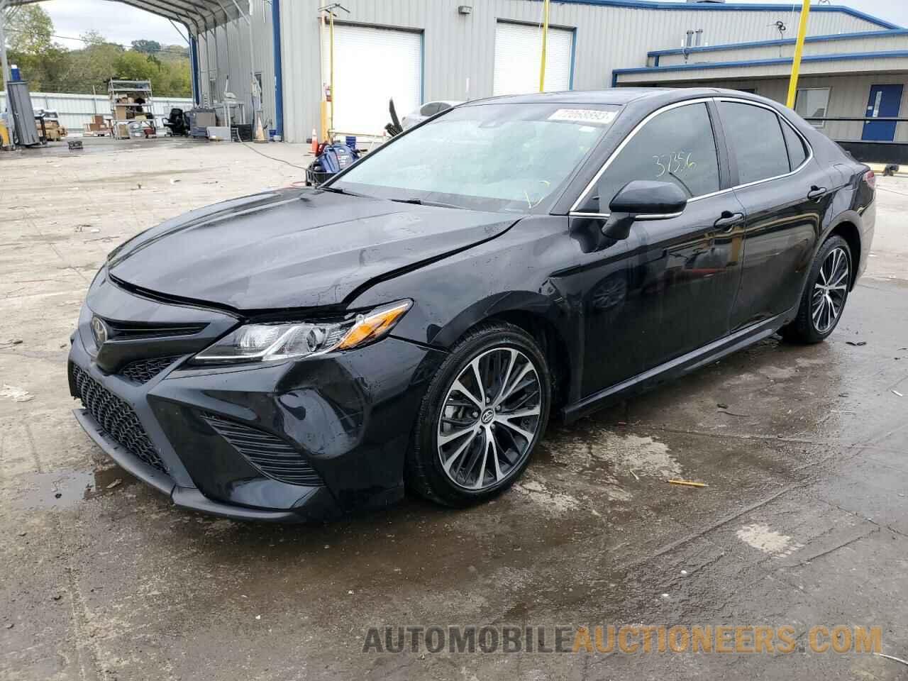 4T1B11HK5KU207461 TOYOTA CAMRY 2019