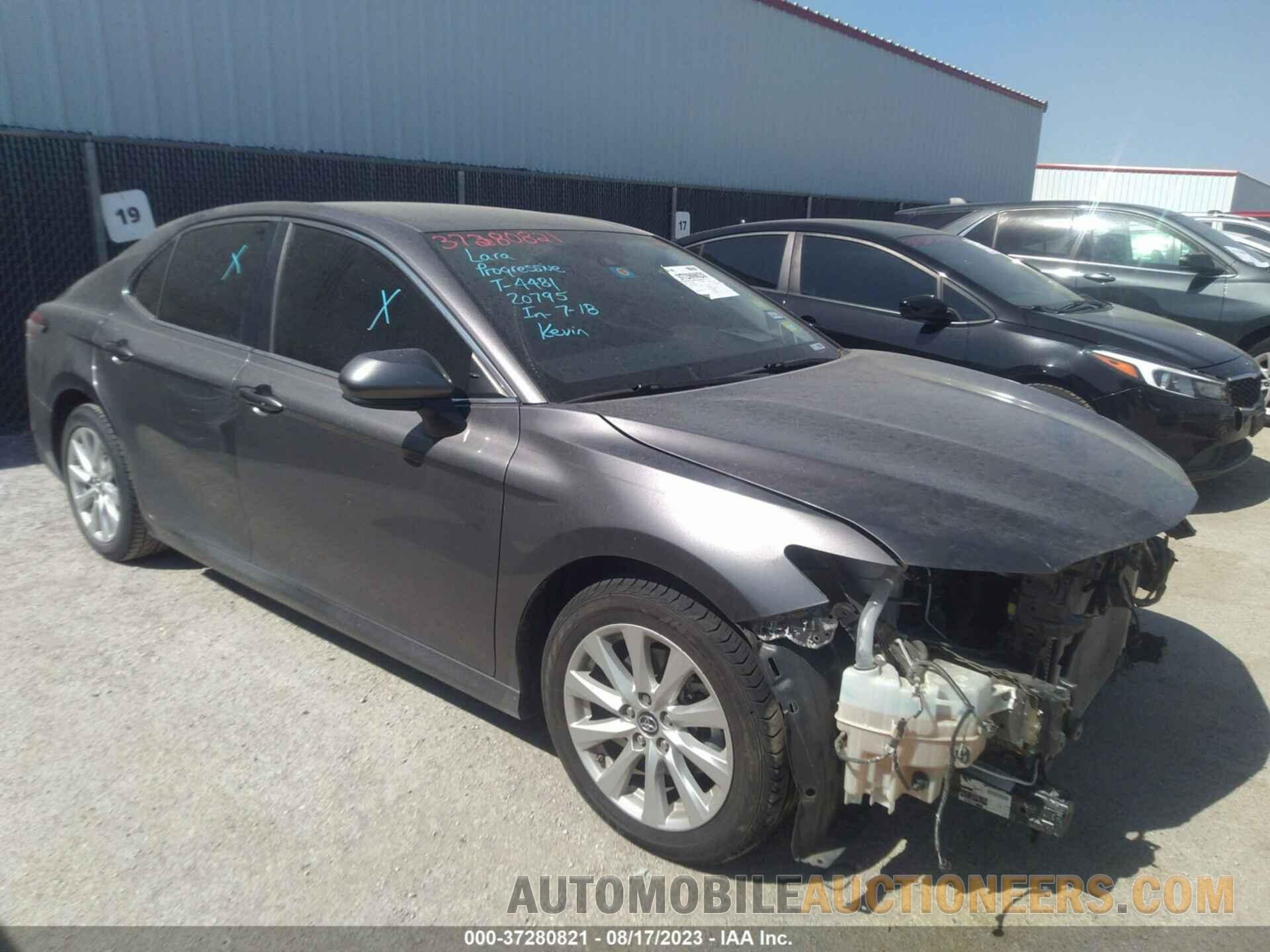 4T1B11HK5KU211770 TOYOTA CAMRY 2019