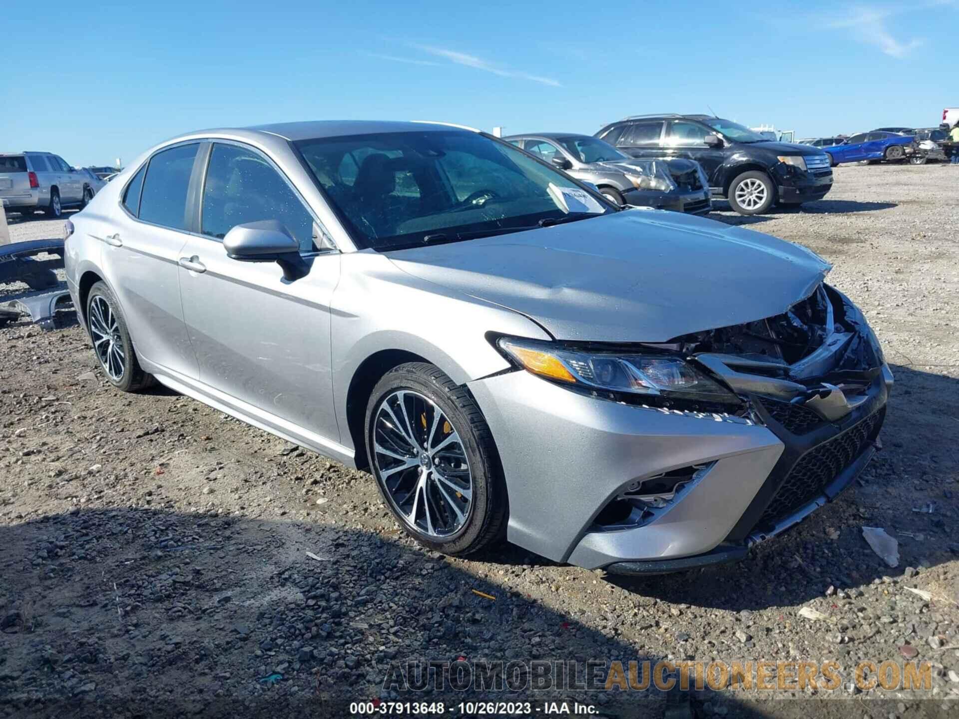 4T1B11HK5KU213020 TOYOTA CAMRY 2019