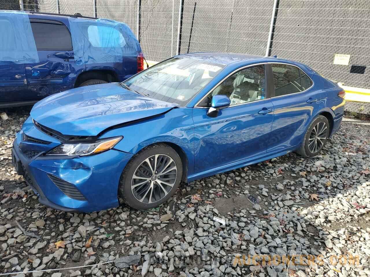 4T1B11HK5KU215821 TOYOTA CAMRY 2019