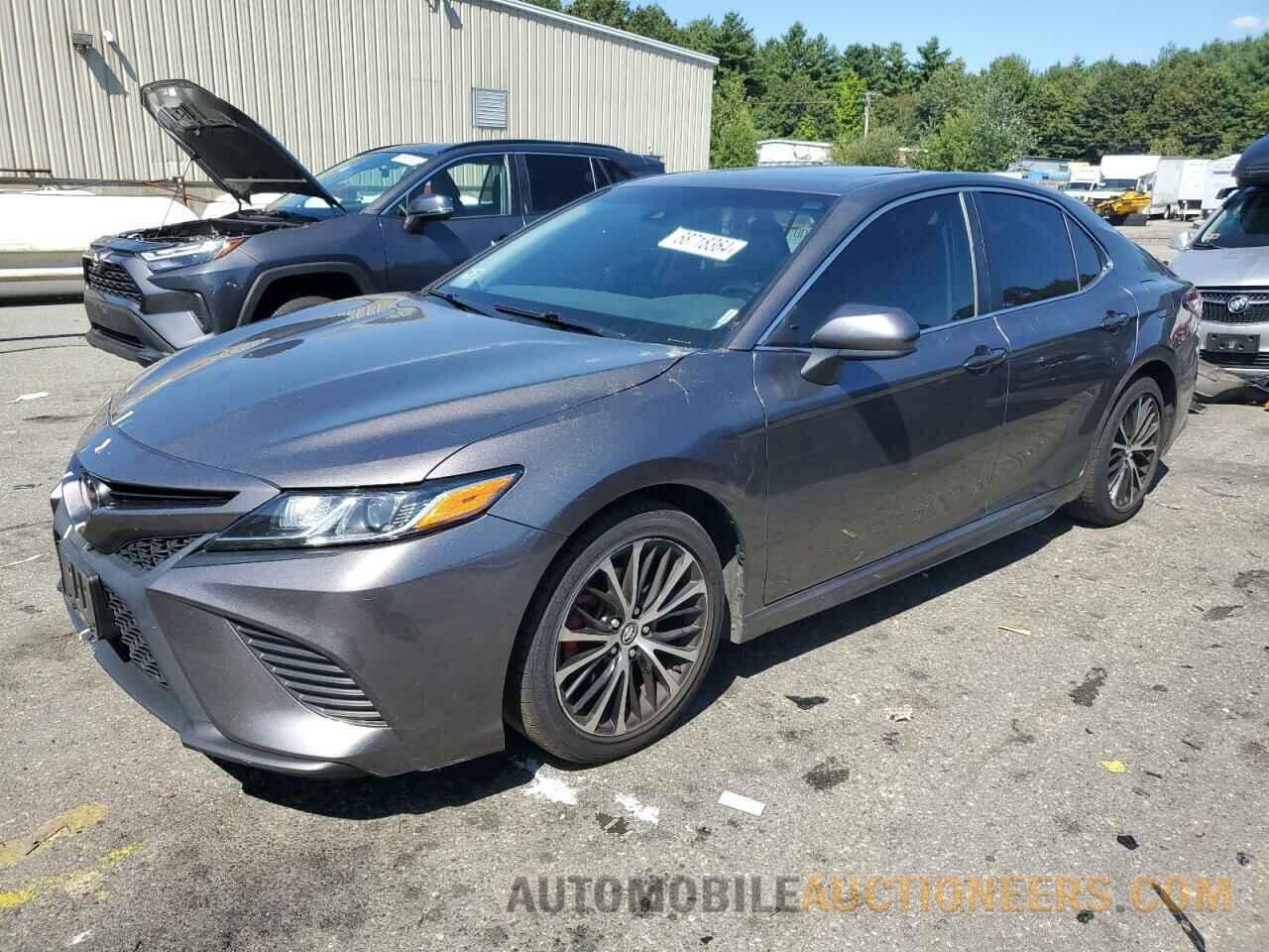 4T1B11HK5KU221358 TOYOTA CAMRY 2019