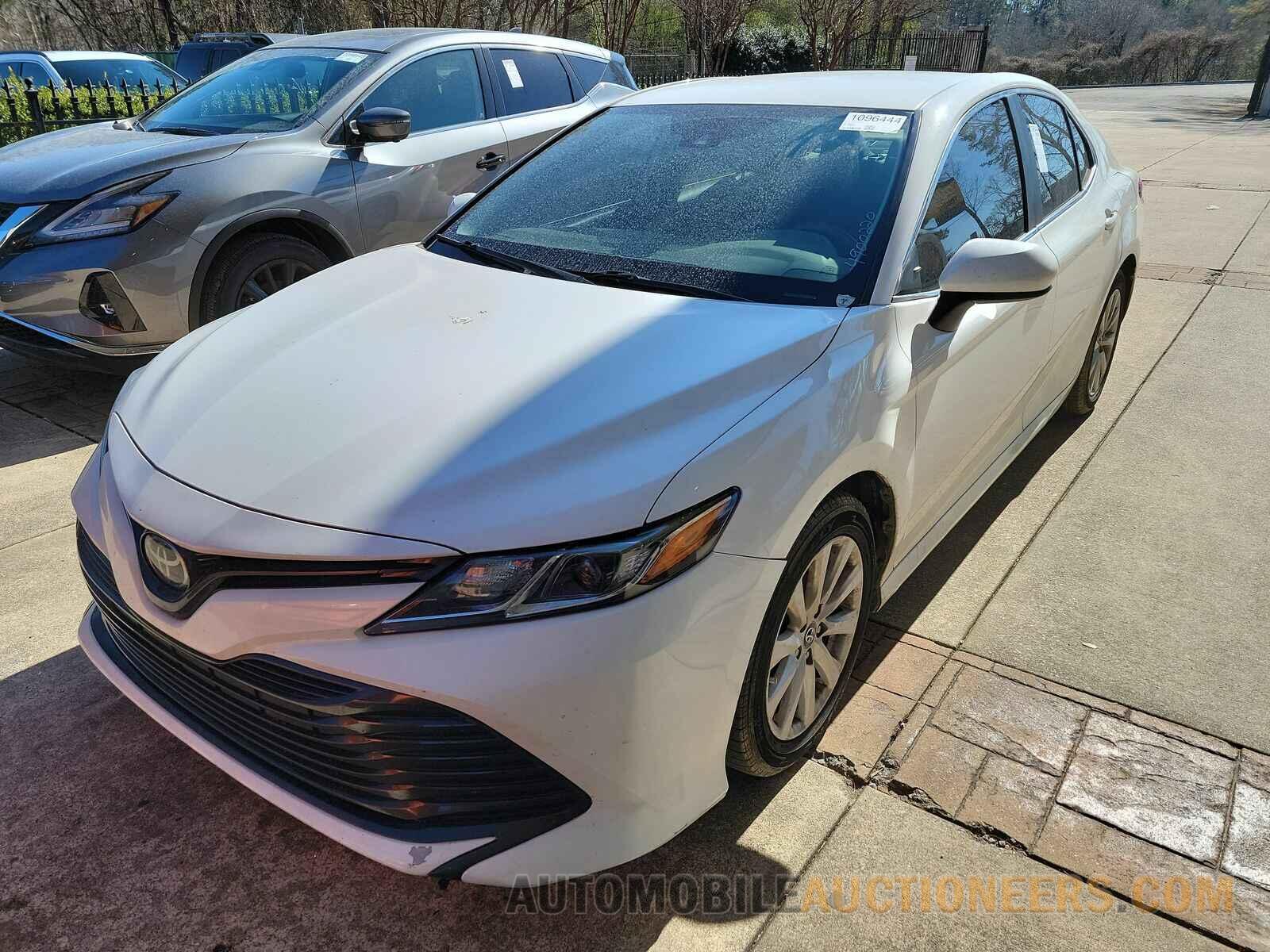 4T1B11HK5KU230206 Toyota Camry 2019