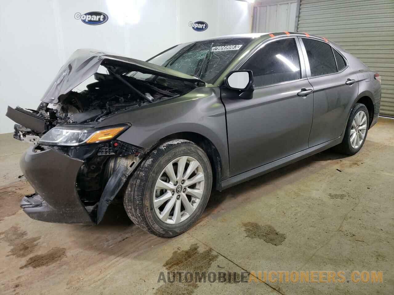 4T1B11HK5KU239214 TOYOTA CAMRY 2019