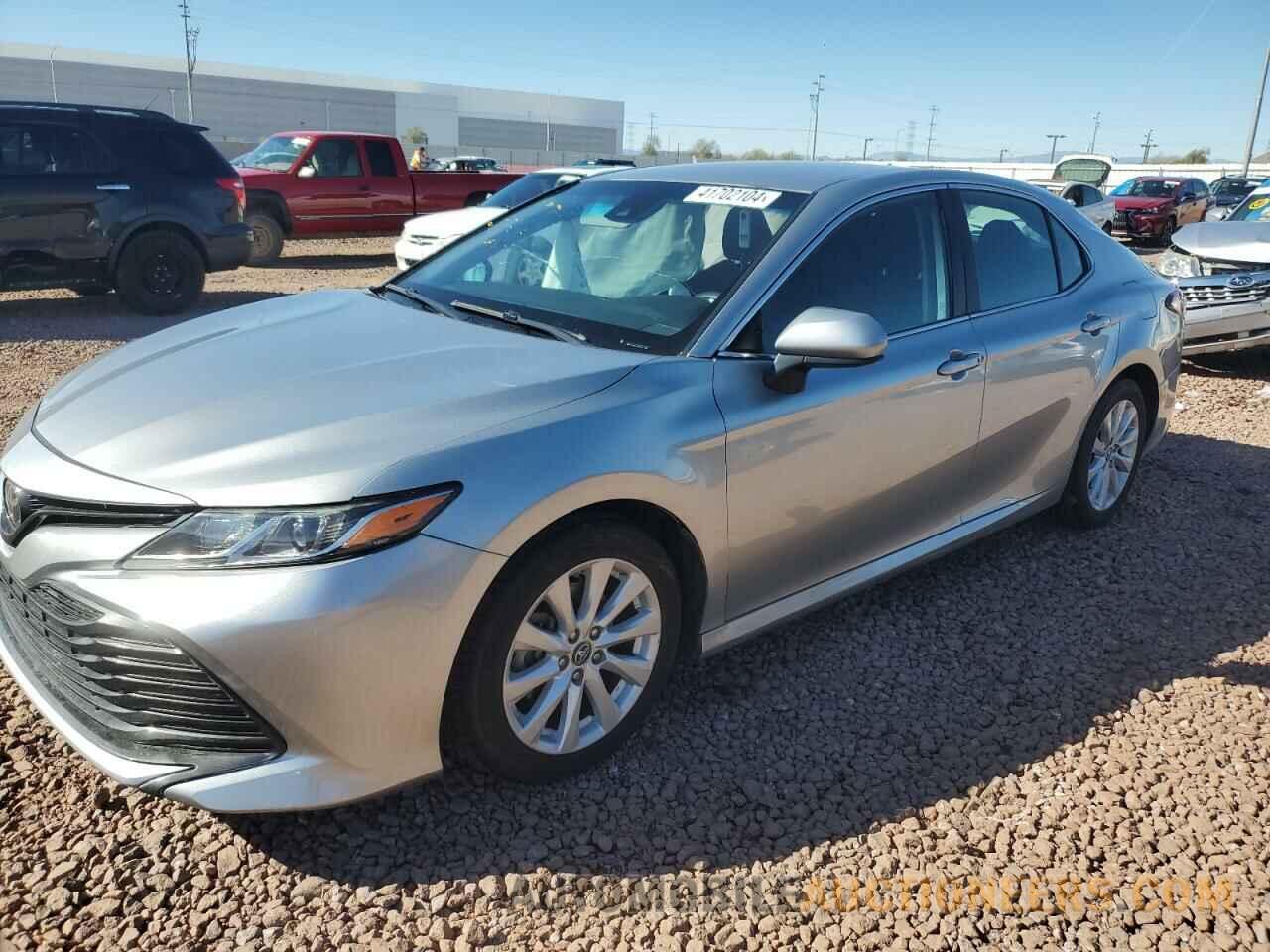 4T1B11HK5KU241058 TOYOTA CAMRY 2019