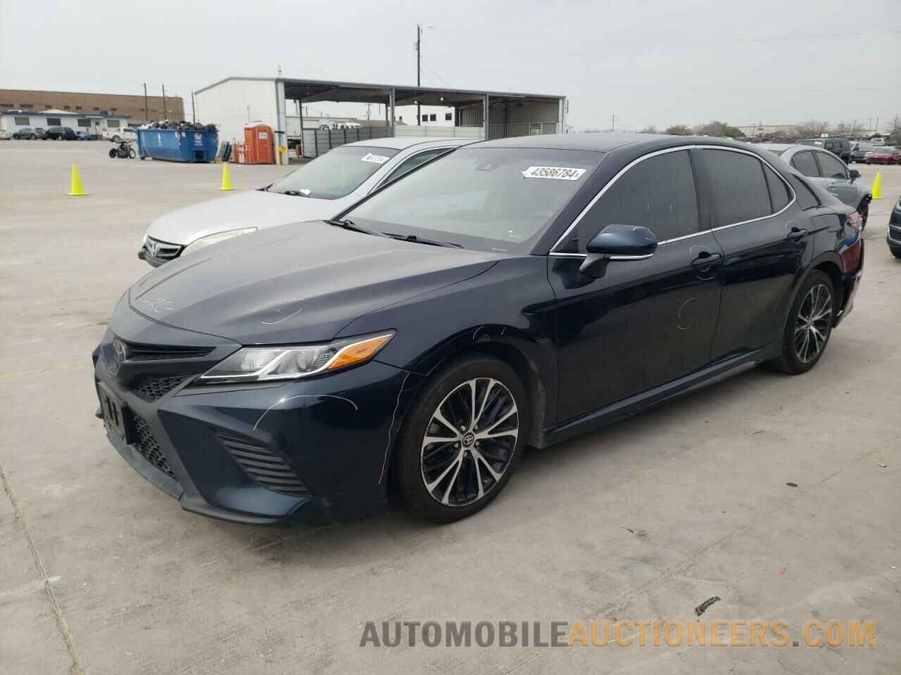 4T1B11HK5KU244400 TOYOTA CAMRY 2019