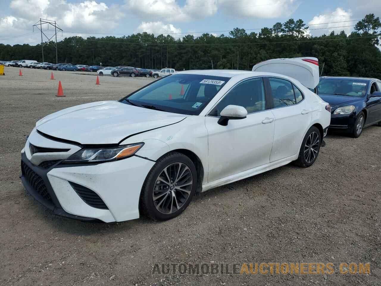 4T1B11HK5KU253338 TOYOTA CAMRY 2019