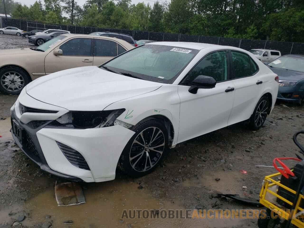 4T1B11HK5KU254103 TOYOTA CAMRY 2019