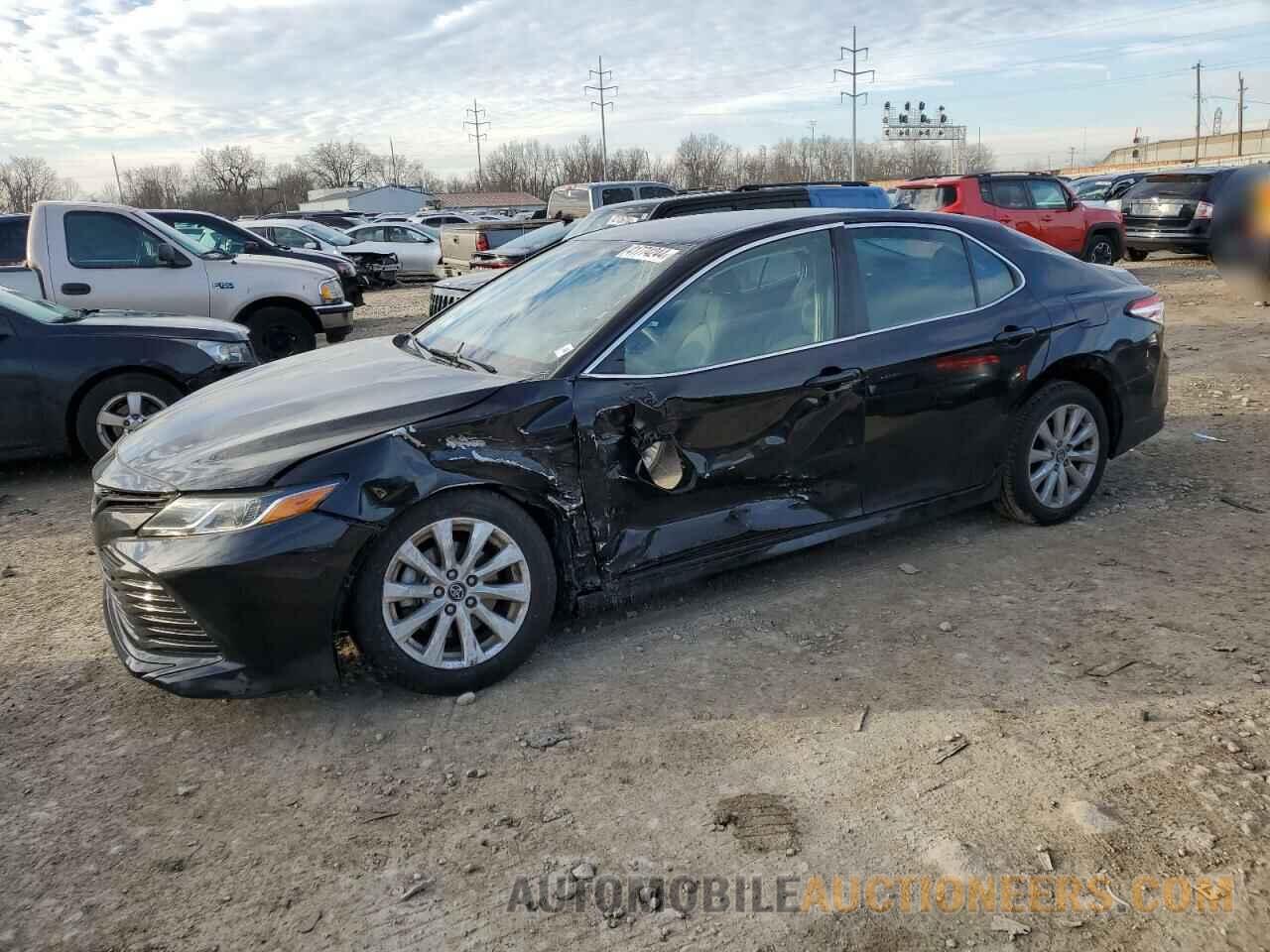 4T1B11HK5KU254912 TOYOTA CAMRY 2019