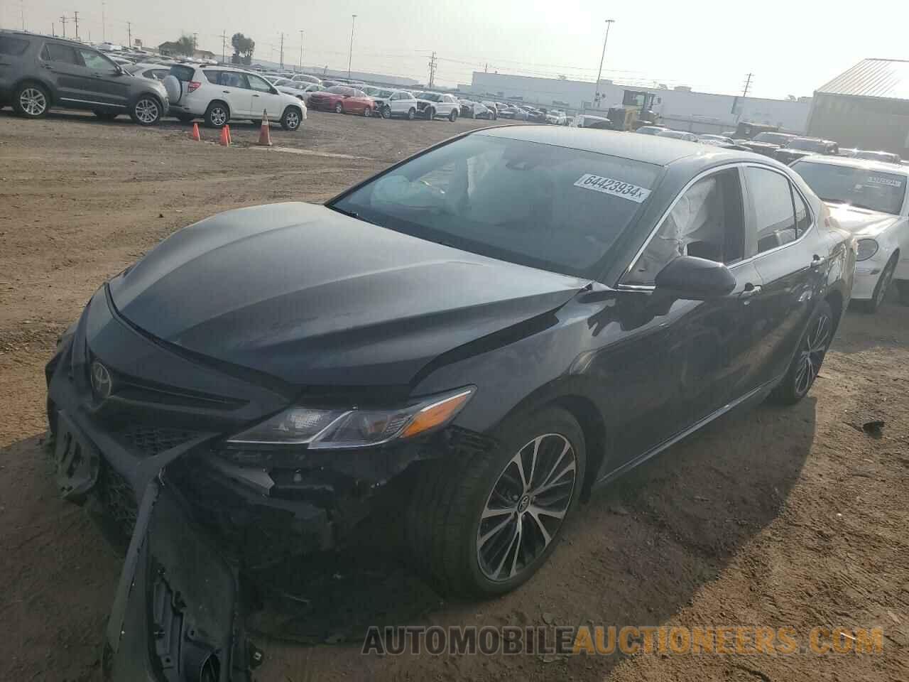 4T1B11HK5KU255154 TOYOTA CAMRY 2019