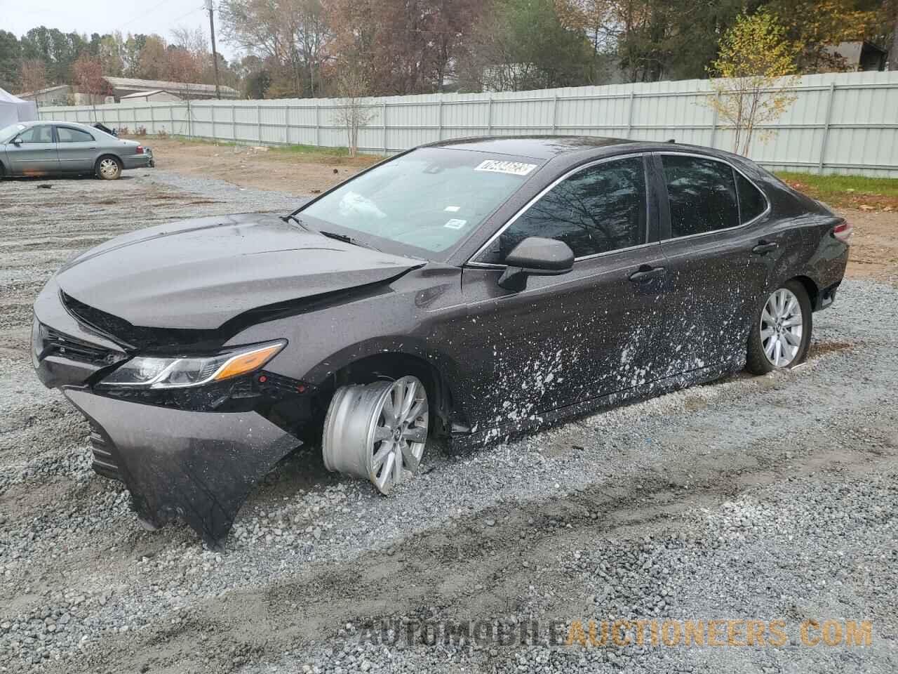 4T1B11HK5KU263576 TOYOTA CAMRY 2019