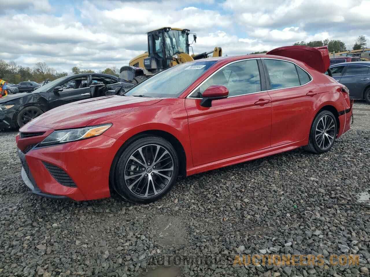 4T1B11HK5KU264632 TOYOTA CAMRY 2019