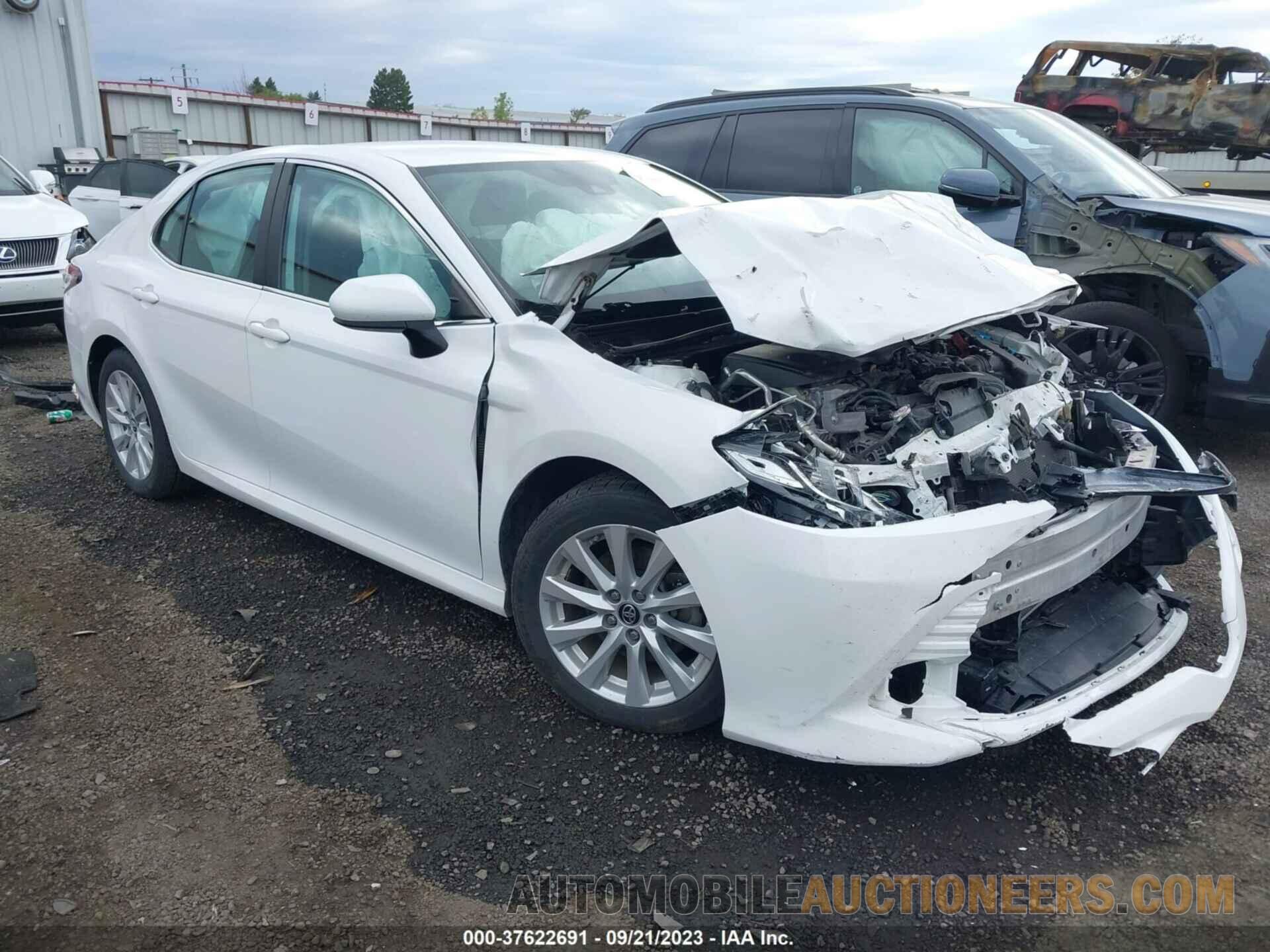 4T1B11HK5KU270401 TOYOTA CAMRY 2019