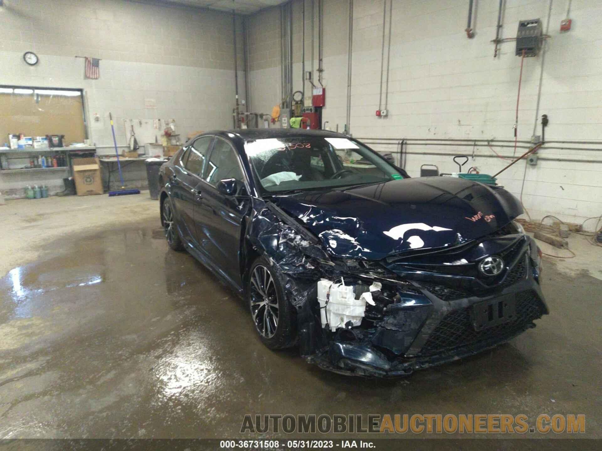 4T1B11HK5KU277011 TOYOTA CAMRY 2019