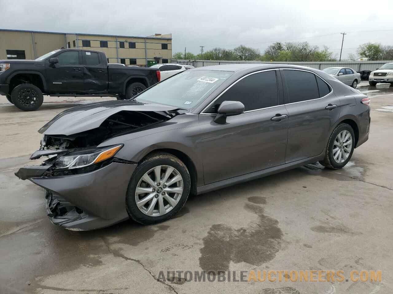 4T1B11HK5KU286503 TOYOTA CAMRY 2019