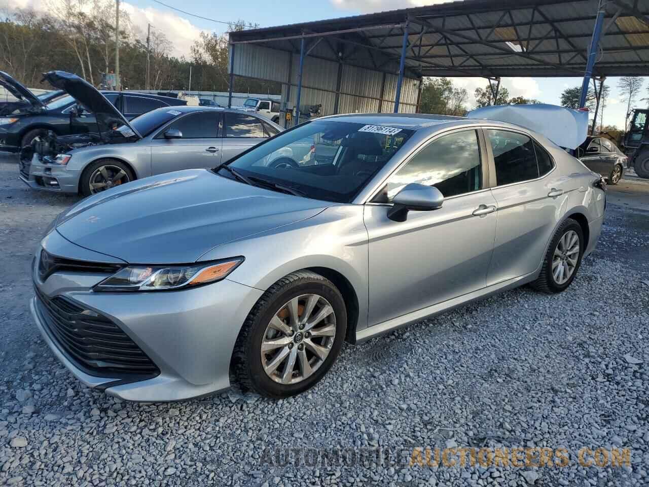 4T1B11HK5KU290096 TOYOTA CAMRY 2019