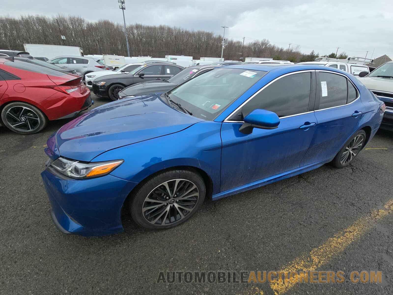 4T1B11HK5KU298036 Toyota Camry 2019