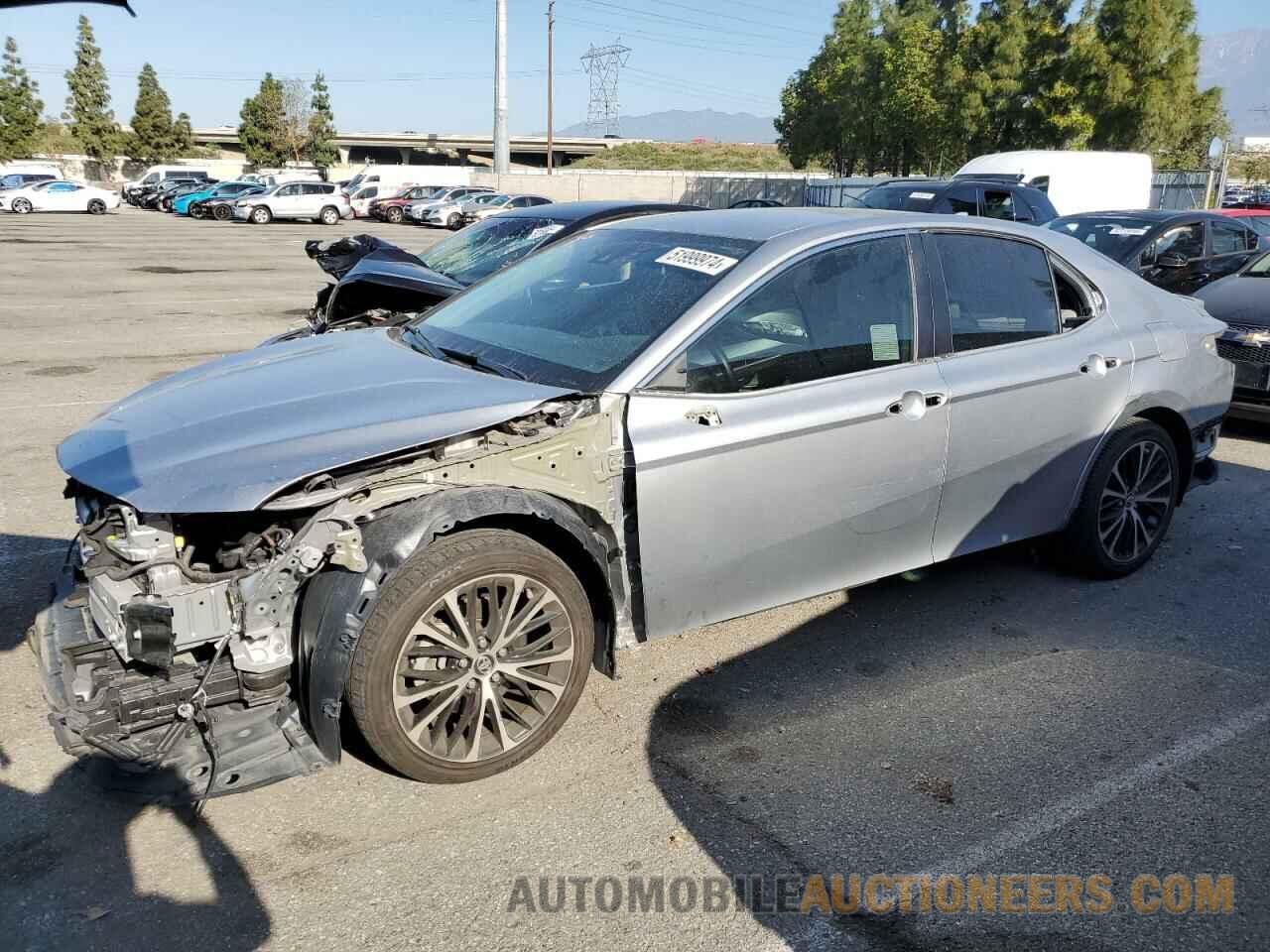 4T1B11HK5KU686089 TOYOTA CAMRY 2019