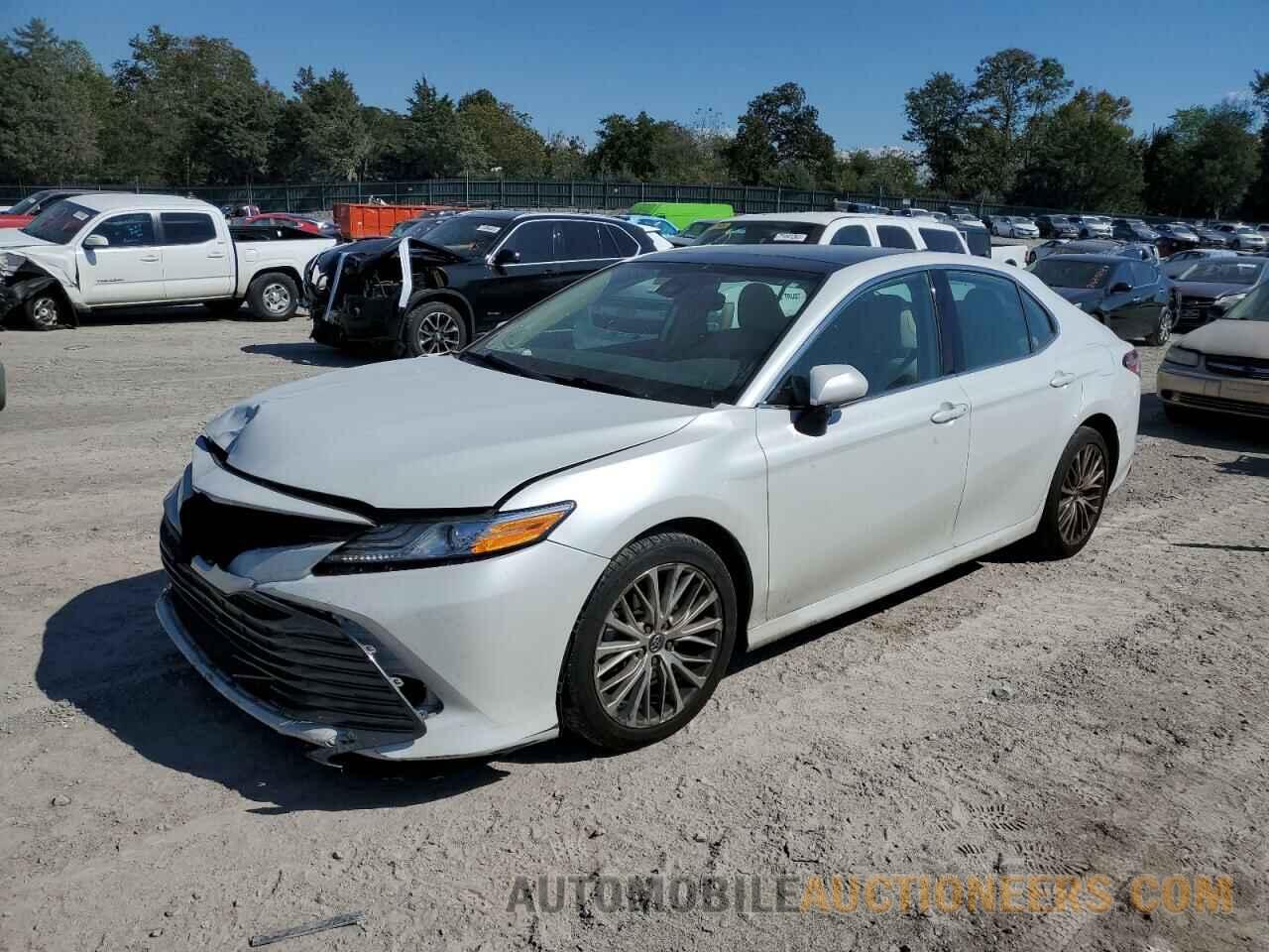 4T1B11HK5KU687467 TOYOTA CAMRY 2019