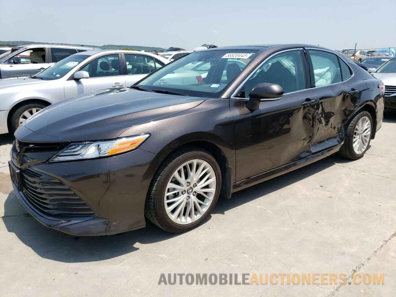 4T1B11HK5KU692474 TOYOTA CAMRY 2019