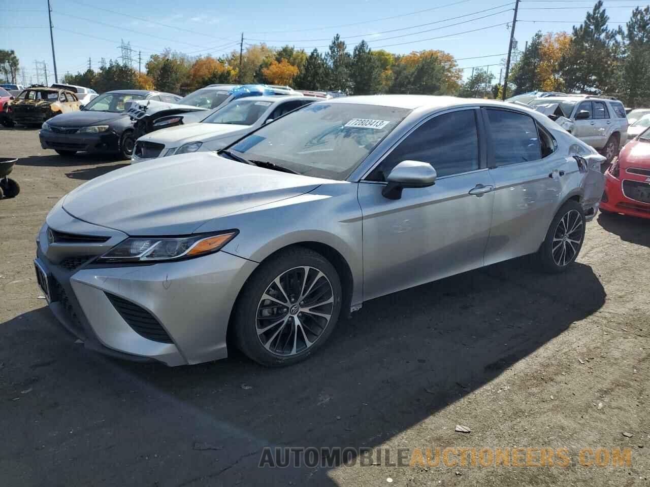 4T1B11HK5KU698484 TOYOTA CAMRY 2019