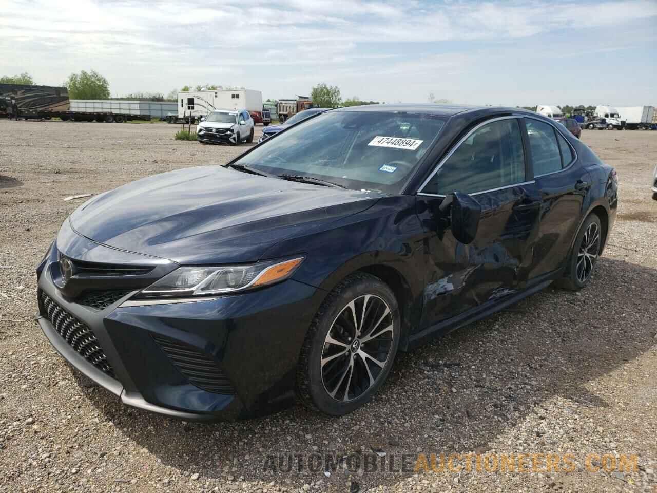 4T1B11HK5KU701478 TOYOTA CAMRY 2019