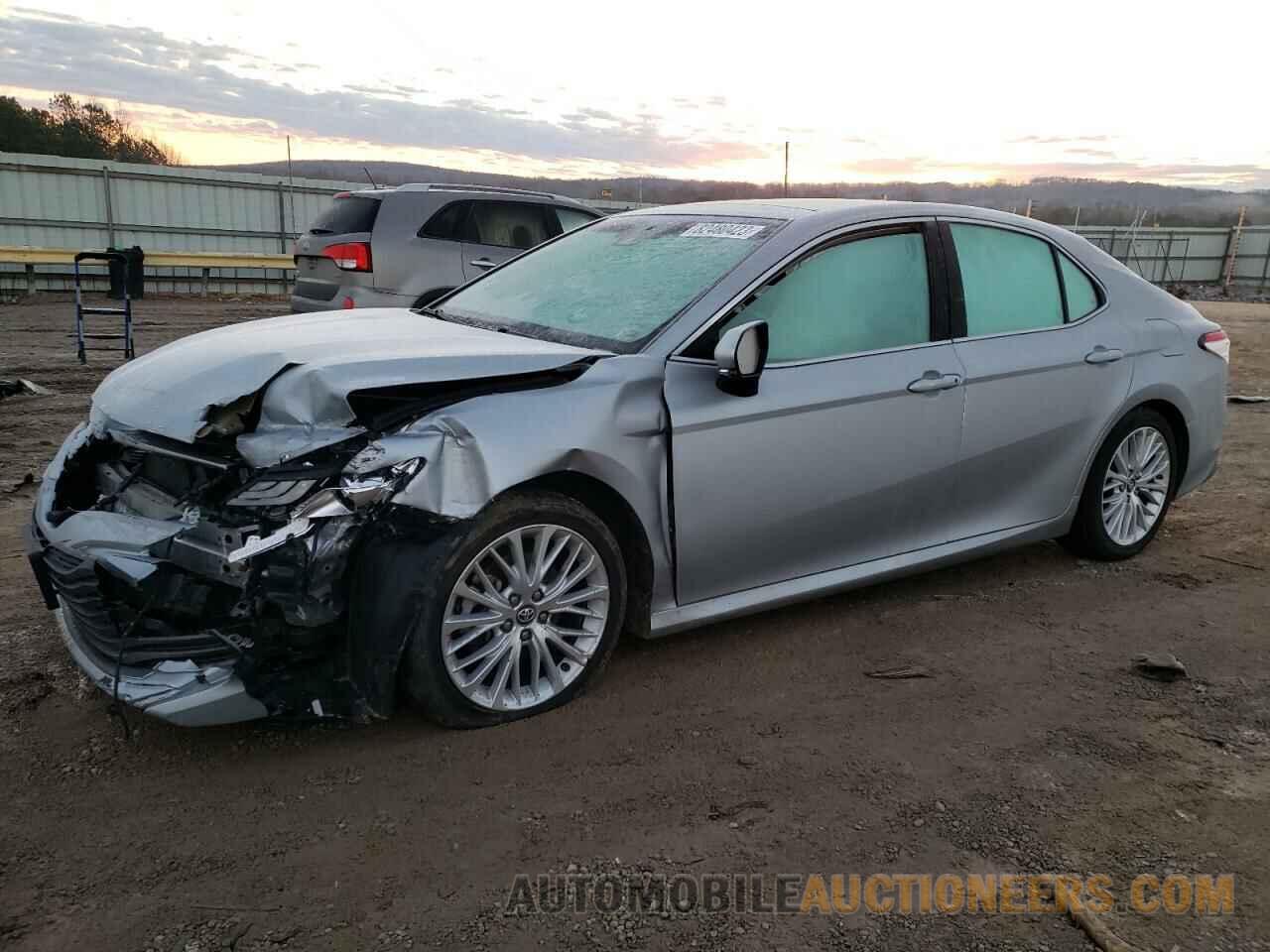 4T1B11HK5KU704347 TOYOTA CAMRY 2019