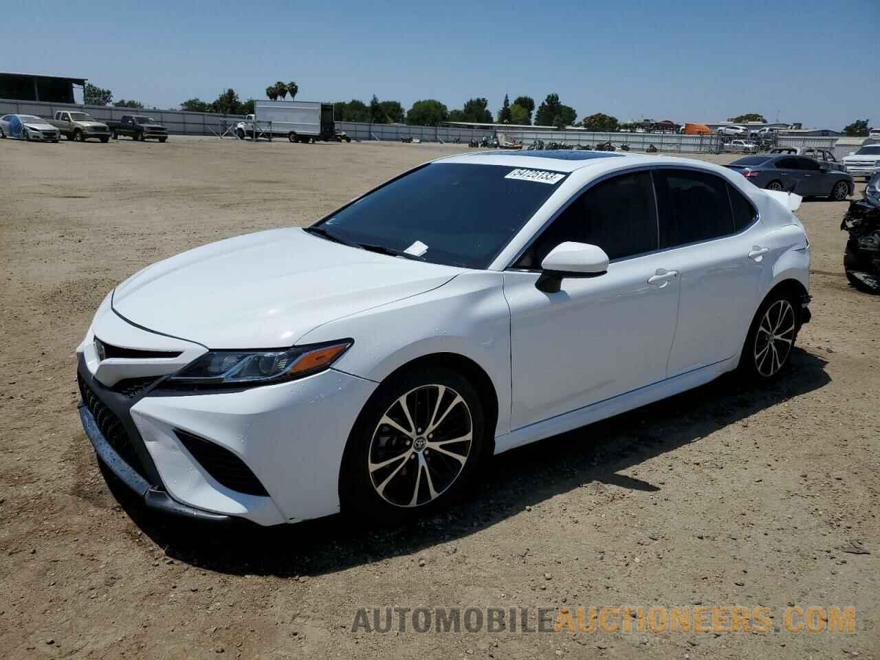 4T1B11HK5KU710410 TOYOTA CAMRY 2019