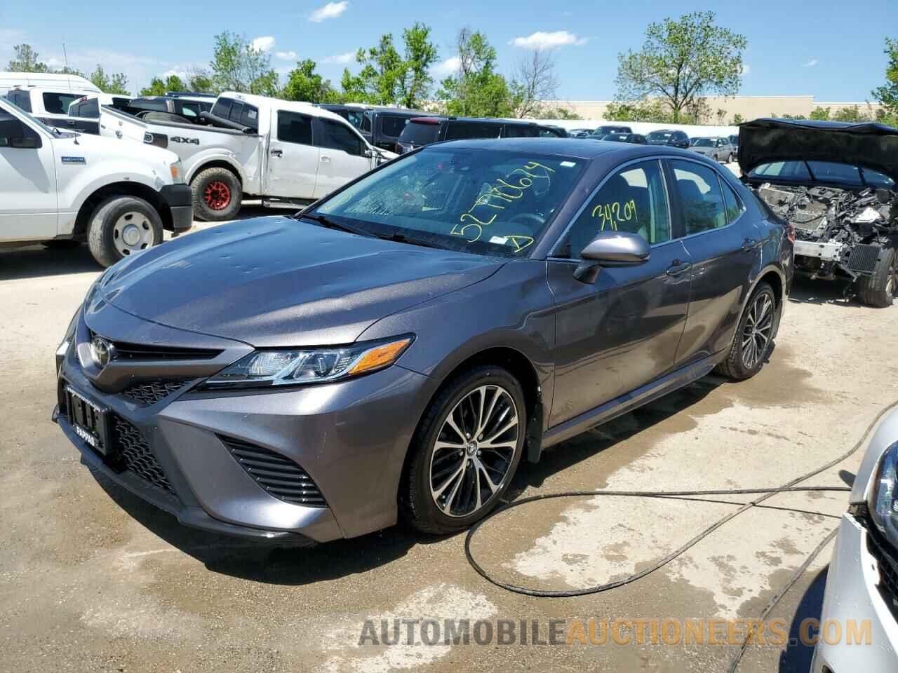 4T1B11HK5KU715736 TOYOTA CAMRY 2019