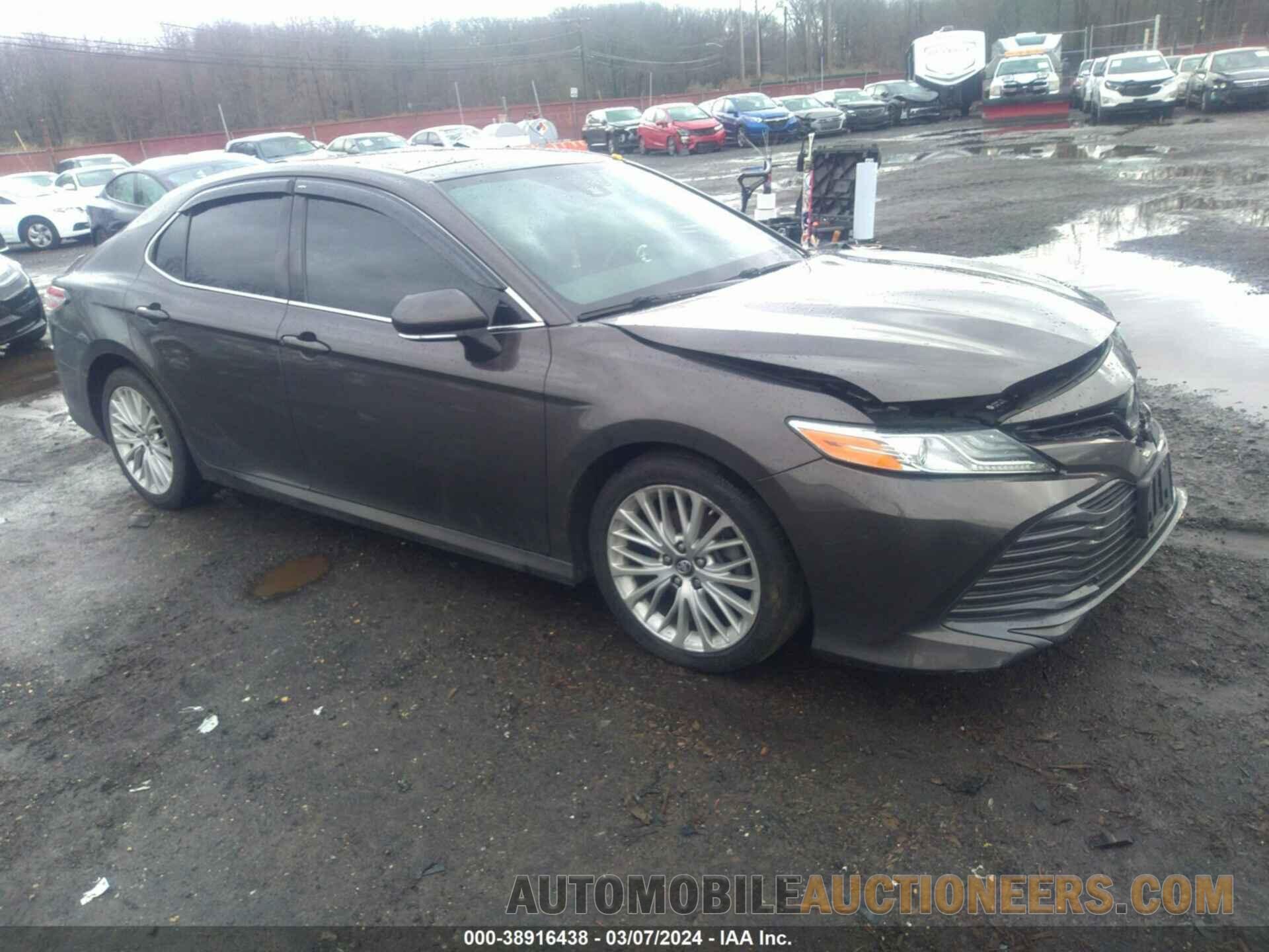 4T1B11HK5KU719303 TOYOTA CAMRY 2019