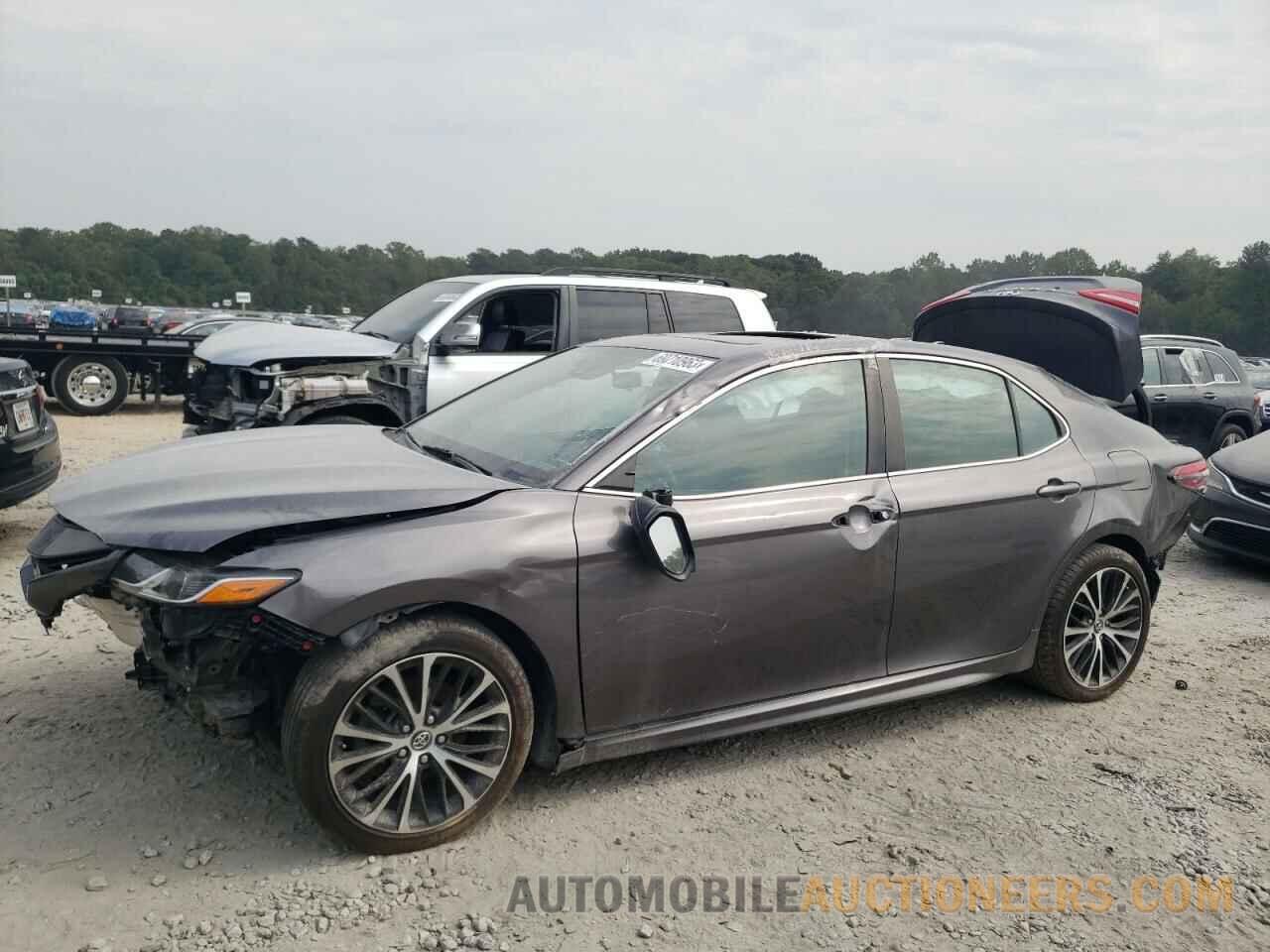 4T1B11HK5KU721150 TOYOTA CAMRY 2019