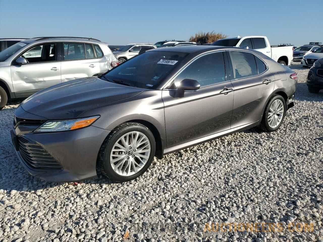 4T1B11HK5KU722590 TOYOTA CAMRY 2019